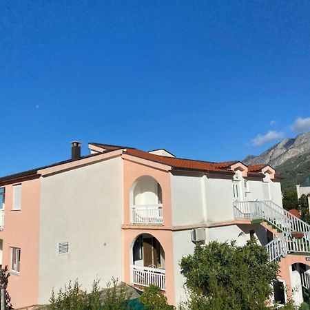Apartments Biljana Gradac  Buitenkant foto