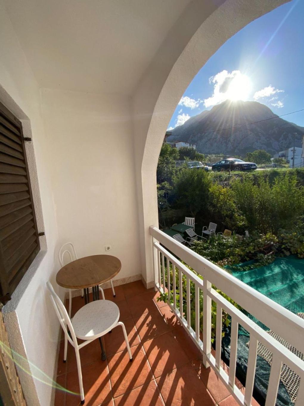 Apartments Biljana Gradac  Buitenkant foto