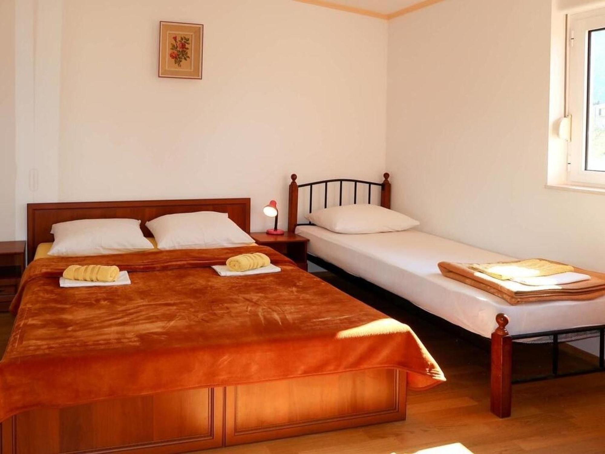 Apartments Biljana Gradac  Buitenkant foto